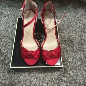 Chic Red Satin Bow Heels
